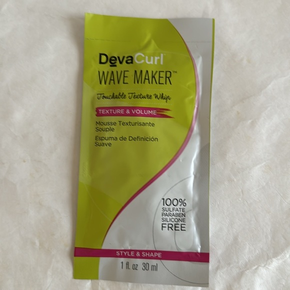 DEVACURL Hempz KERATIN COMPLEX better not younger BRIOGEO ag Hair Sample - Picture 7 of 12